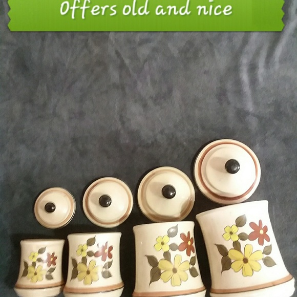 Old canisters - Picture 2 of 2